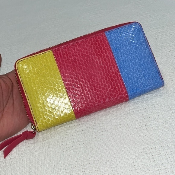 Tory Burch multicolored snake skin embossed like new wallet - Picture 4 of 10